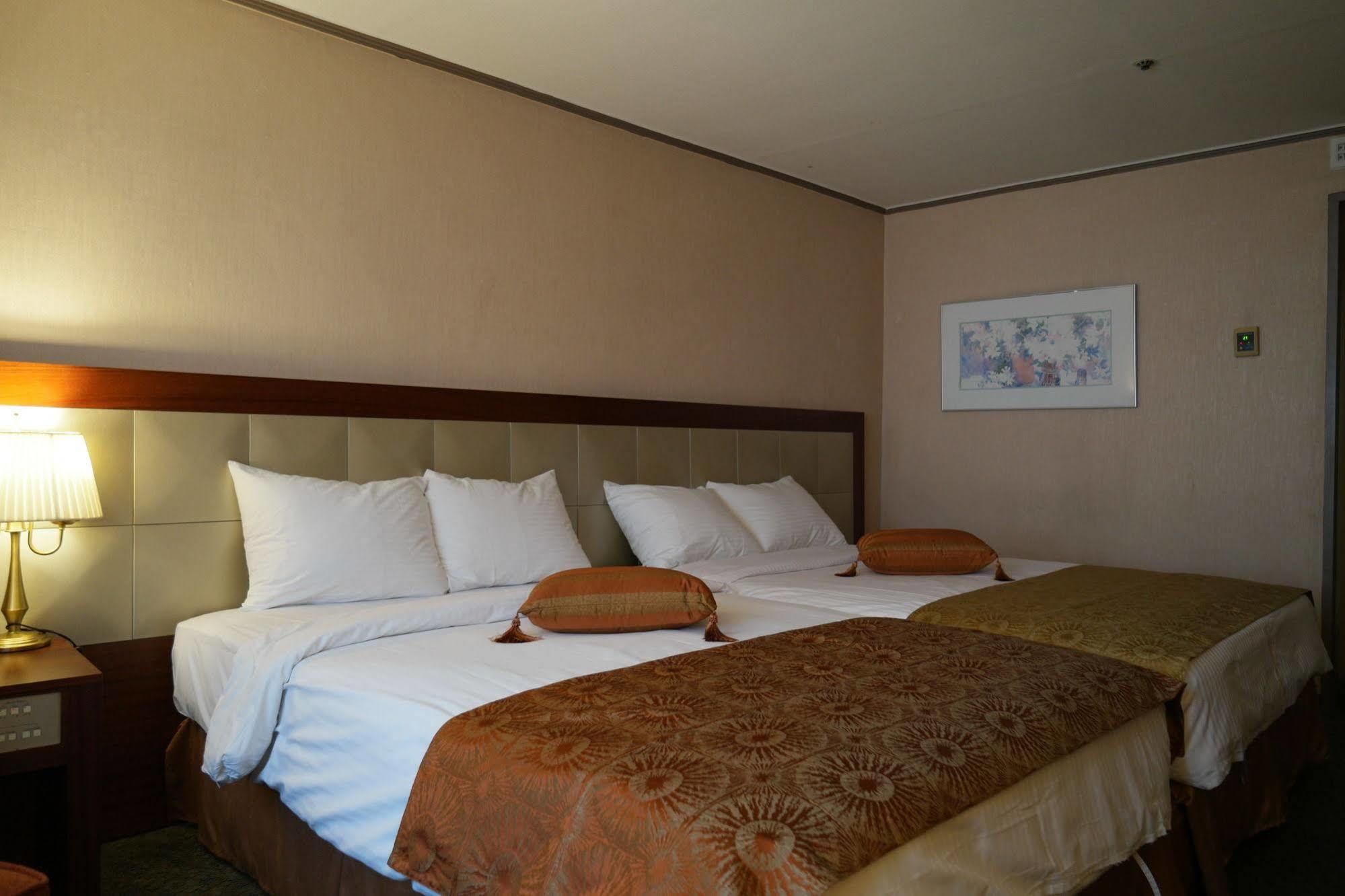 Yousung Hotel Daejeon Exterior photo